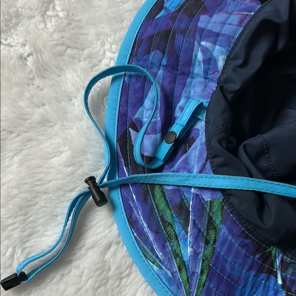 Sunday Afternoon blue Hat - Picture 6 of 10